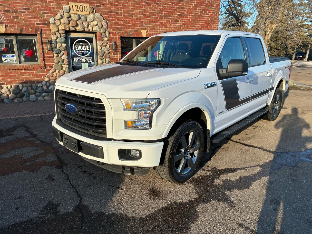 Ford F-150 XLT 4WD SuperCrew 5.5' Box 2015