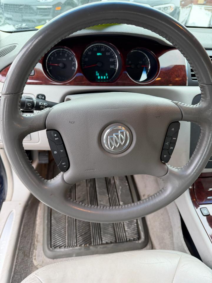 Buick Lucerne CXL V6 2006