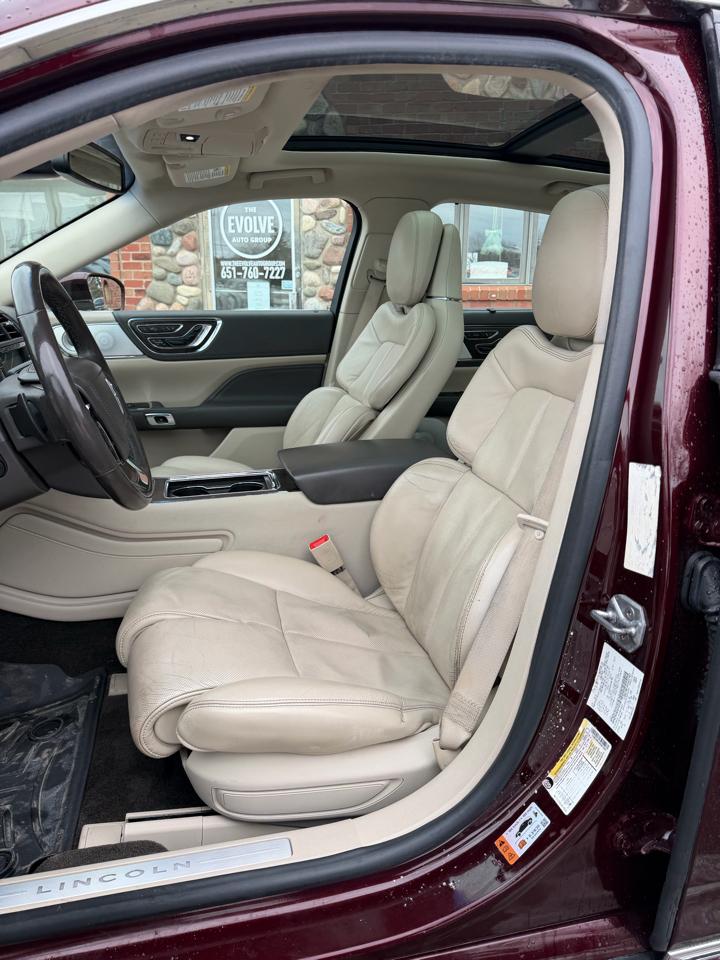 Lincoln Continental Reserve AWD 2017