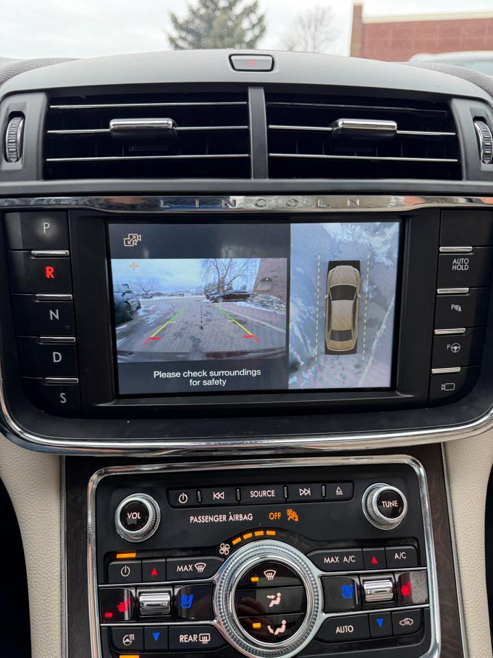 Lincoln Continental Reserve AWD 2017