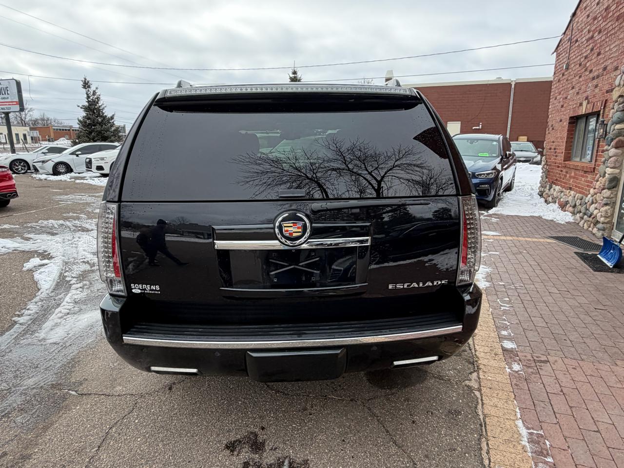Cadillac Escalade Premium AWD 2014