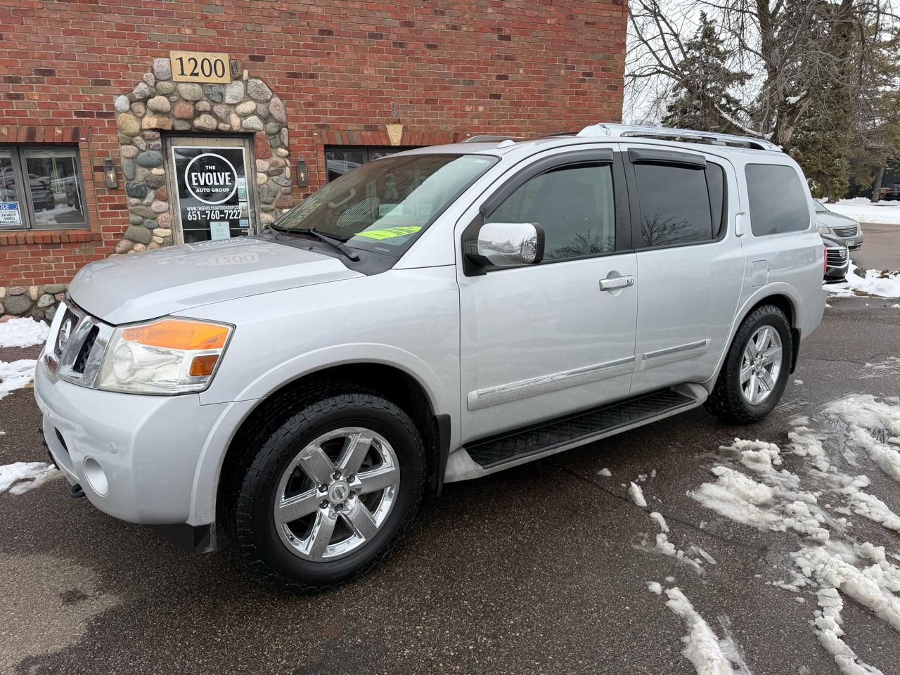 Nissan Armada Platinum 4WD 2014