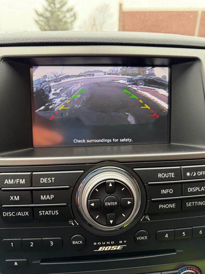 Nissan Armada Platinum 4WD 2014