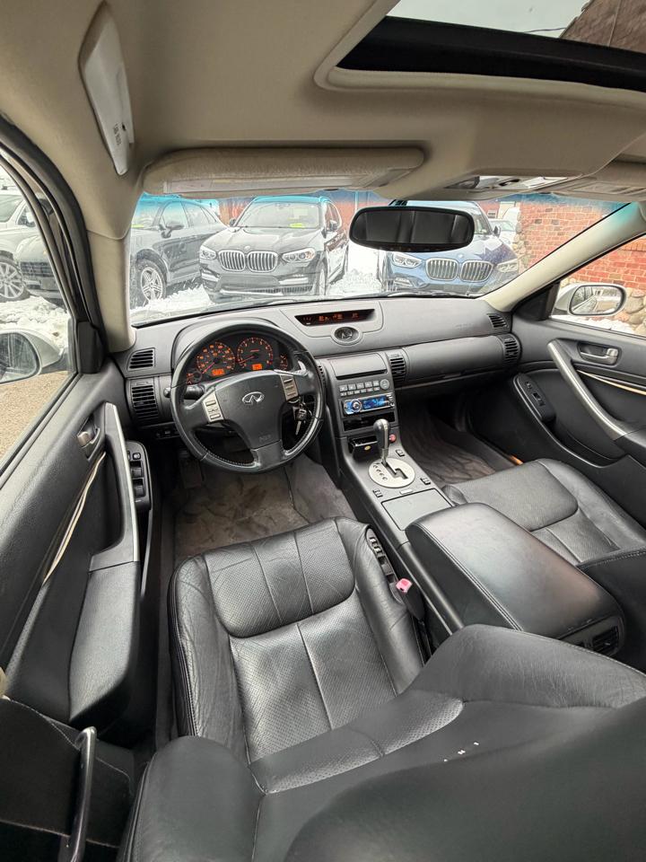 Infiniti G35 Sedan AWD with Leather 2004