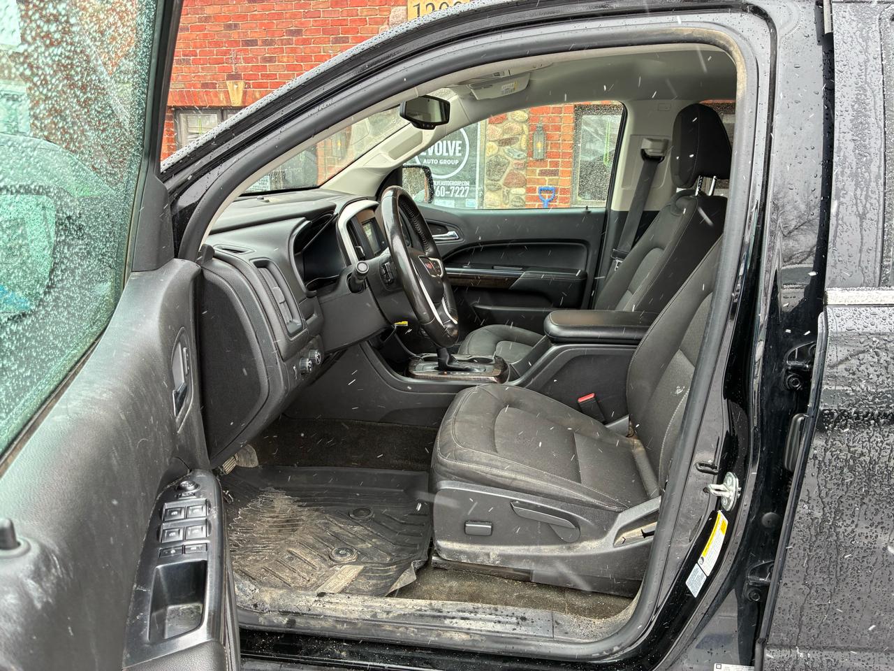 GMC Canyon SLE Crew Cab 4WD 2016