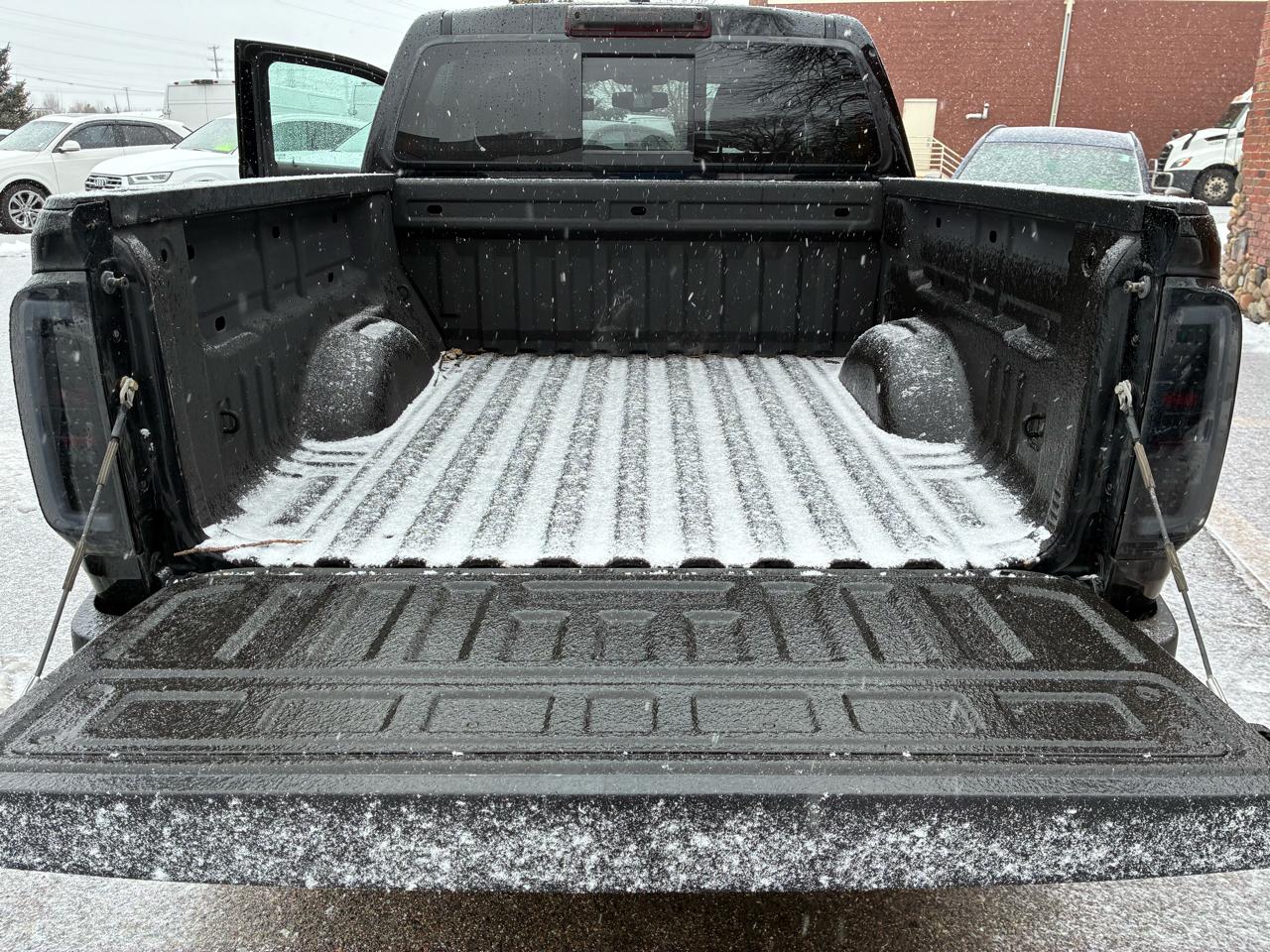 GMC Canyon SLE Crew Cab 4WD 2016