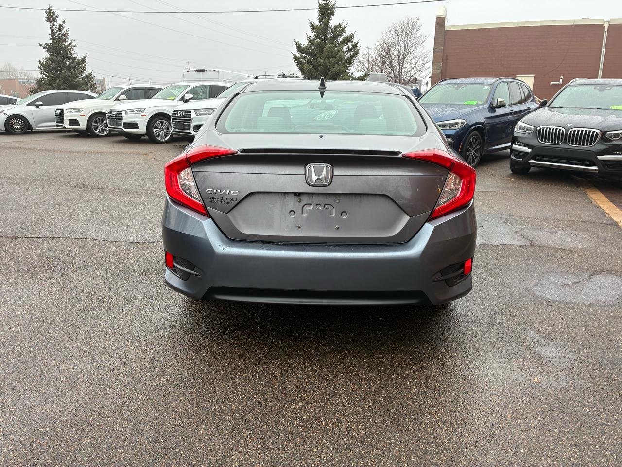 Honda Civic EX-T Sedan CVT 2016