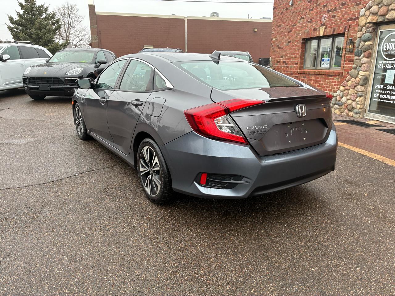 Honda Civic EX-T Sedan CVT 2016