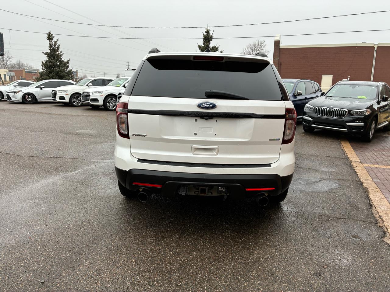 Ford Explorer Sport 4WD 2015