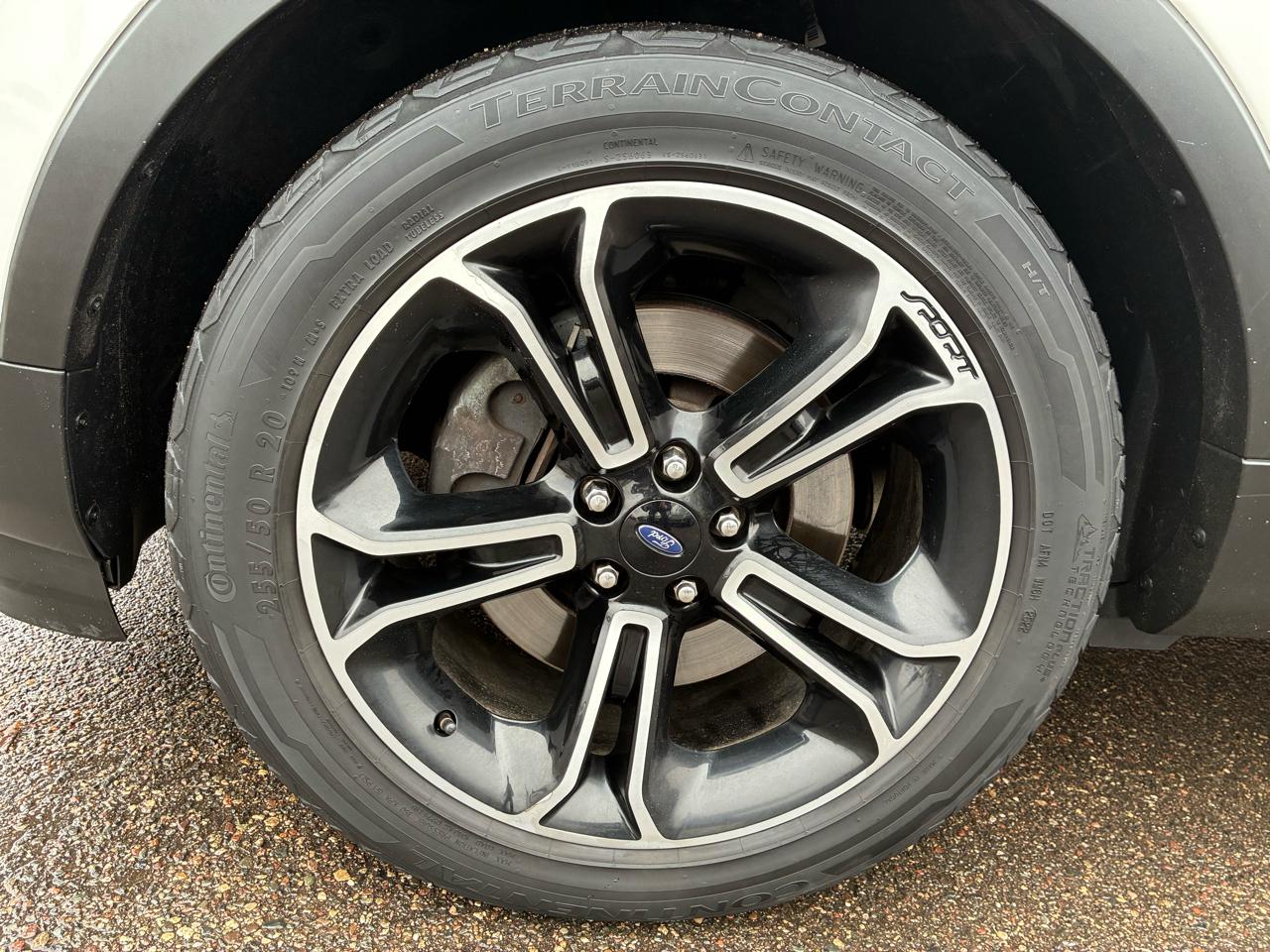 Ford Explorer Sport 4WD 2015