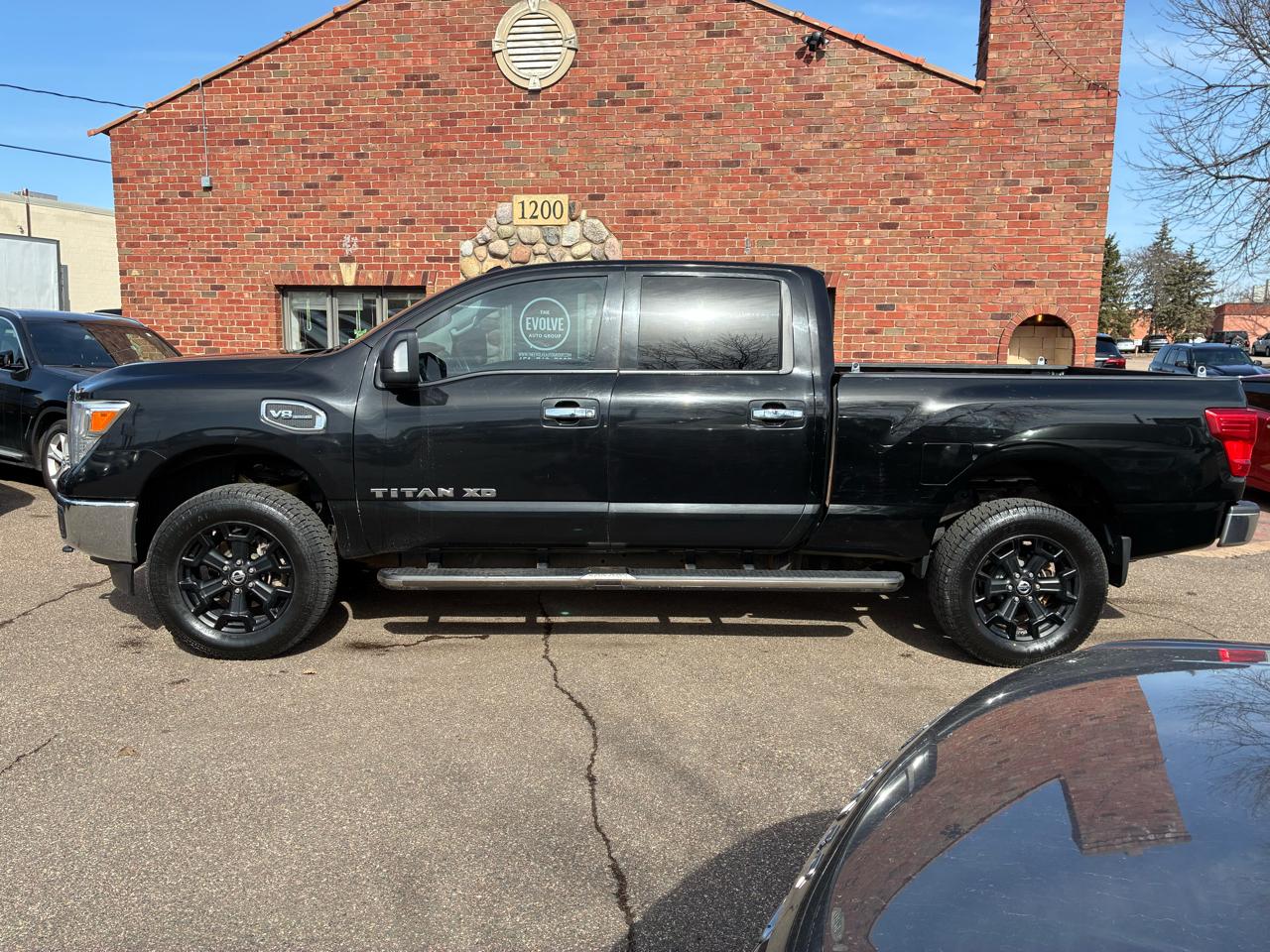 Nissan Titan XD S Crew Cab 4WD 2018