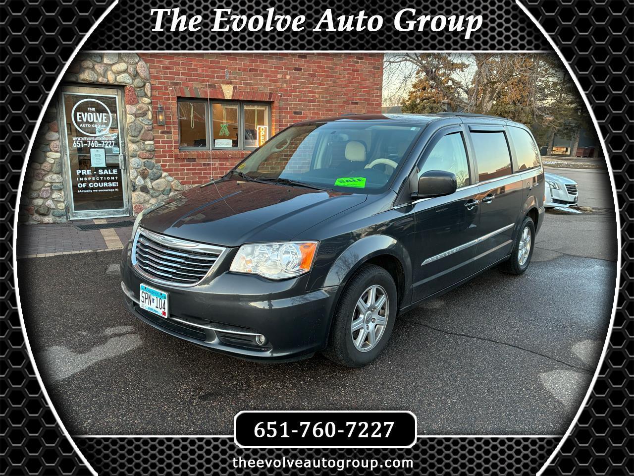 Chrysler Town & Country Touring 2012