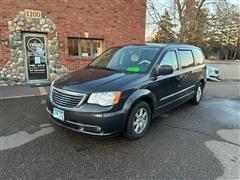2012 Chrysler Town & Country 