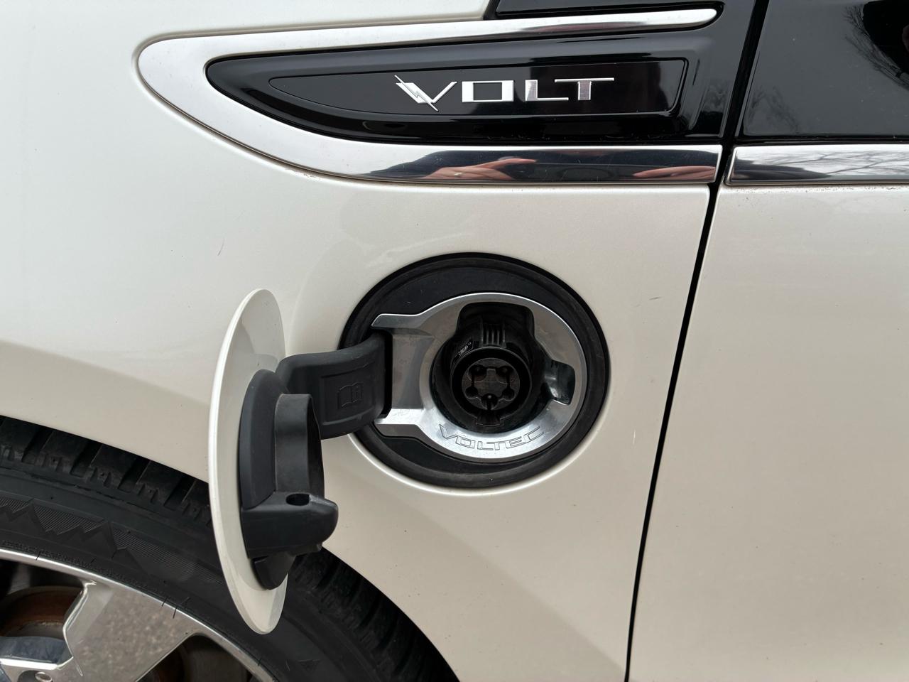 Chevrolet Volt Premium w/ Navigation 2013