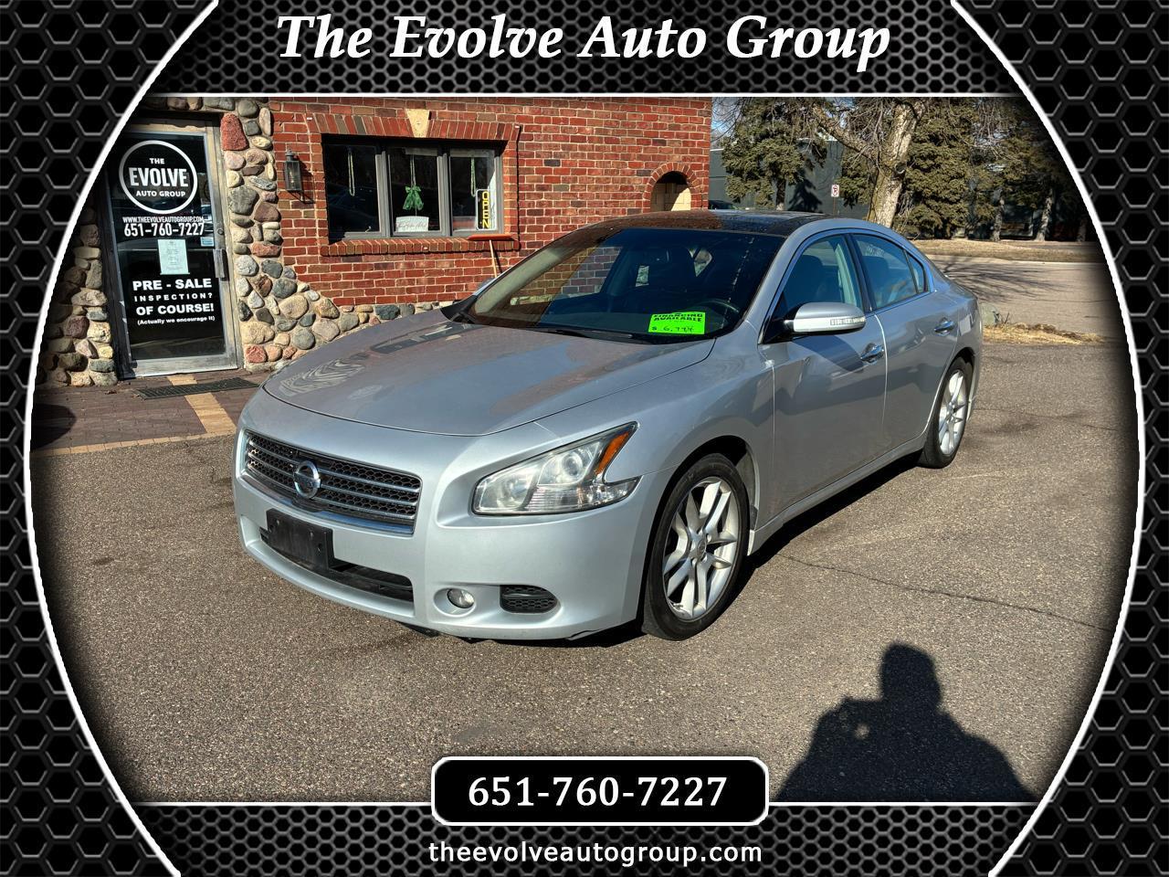 Nissan Maxima SV 2011