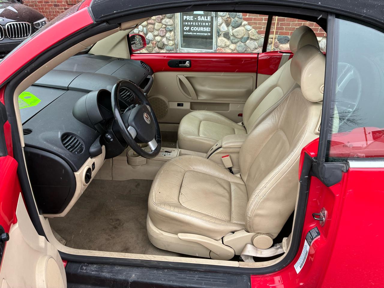 Volkswagen New Beetle GLS 1.8L Convertible 2004