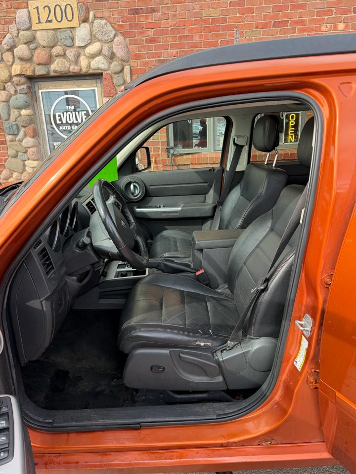 Dodge Nitro Shock 4WD 2011