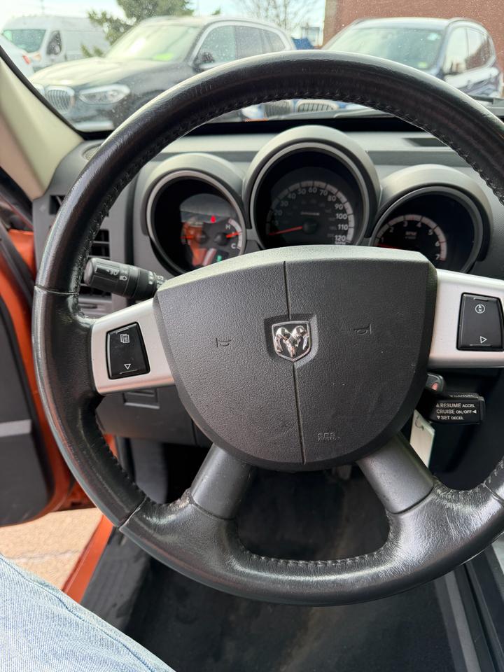 Dodge Nitro Shock 4WD 2011