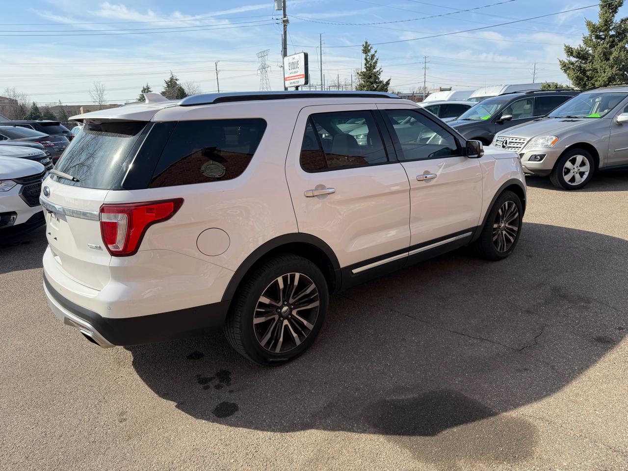 Ford Explorer Platinum AWD 2017