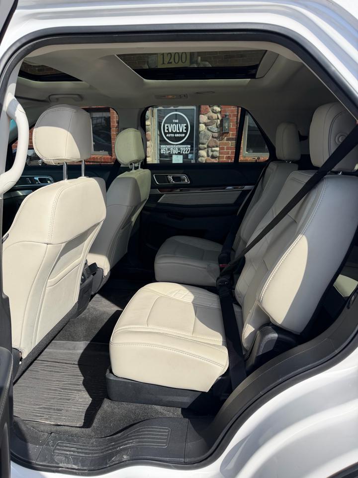Ford Explorer Platinum AWD 2017