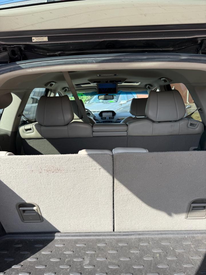 Acura MDX 6-Spd AT w/Tech and Entertainment Package 2012