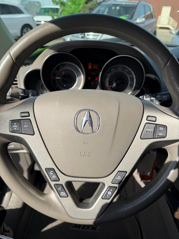 Acura MDX 6-Spd AT w/Tech and Entertainment Package 2012