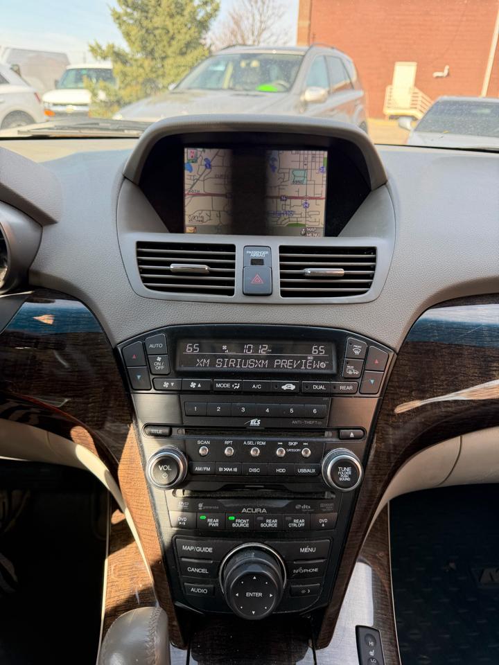 Acura MDX 6-Spd AT w/Tech and Entertainment Package 2012