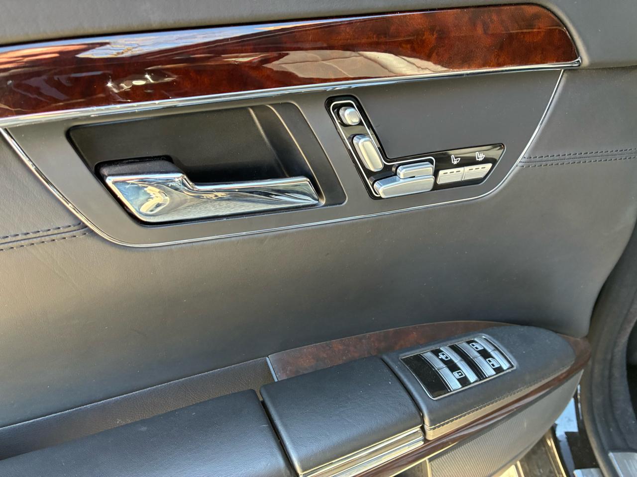 Mercedes-Benz S-Class S600 2007