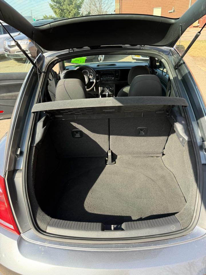 Volkswagen Beetle 1.8T 2014