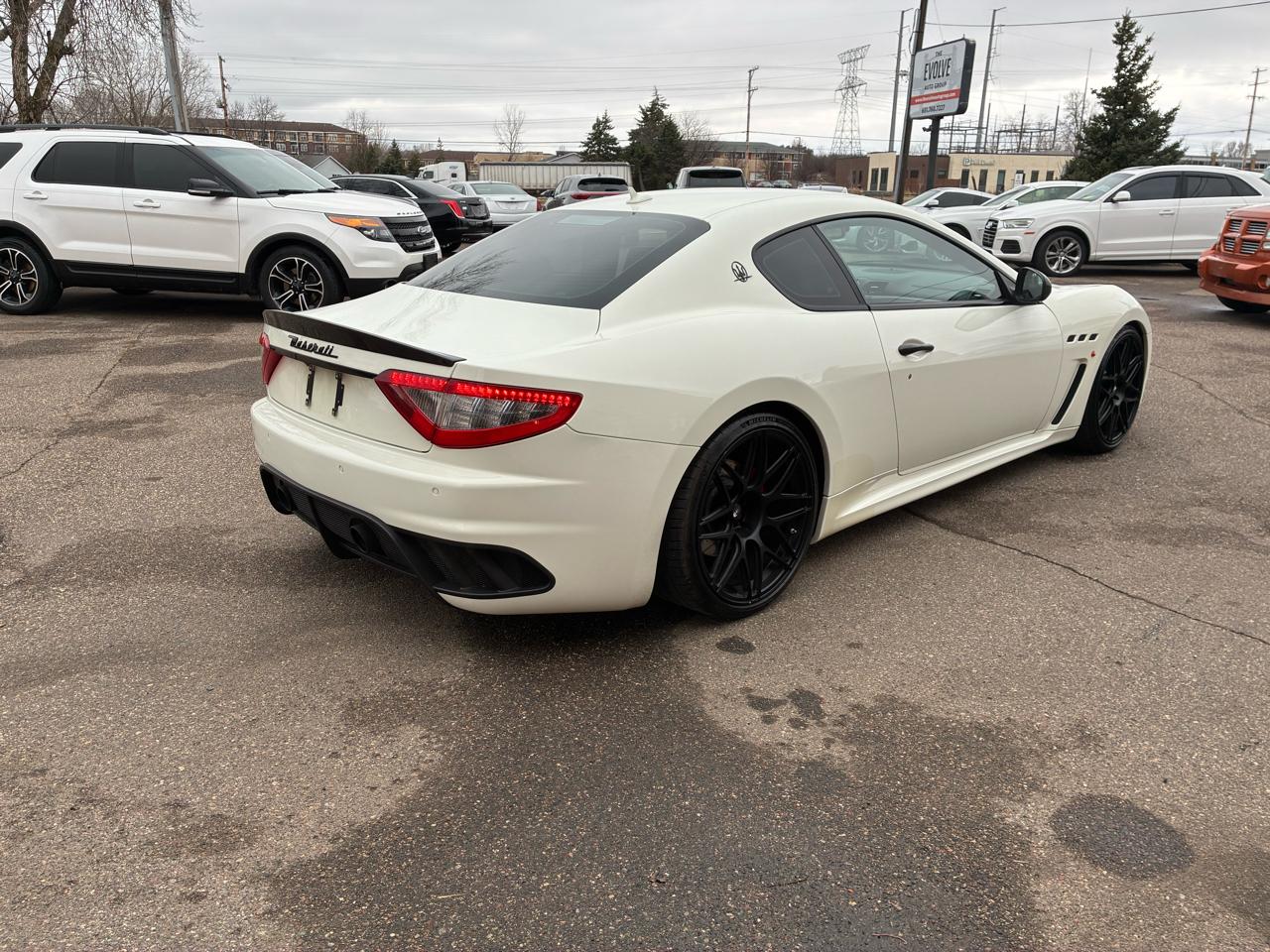 Maserati GranTurismo MC 2012