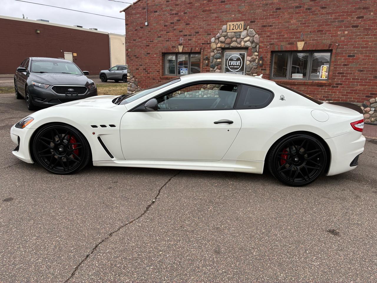 Maserati GranTurismo MC 2012