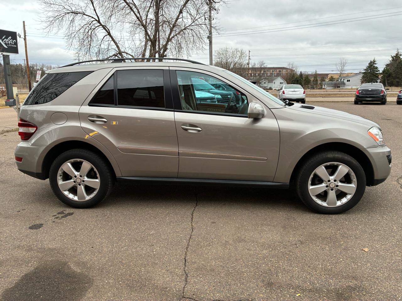 Mercedes-Benz M-Class ML350 4MATIC 2009