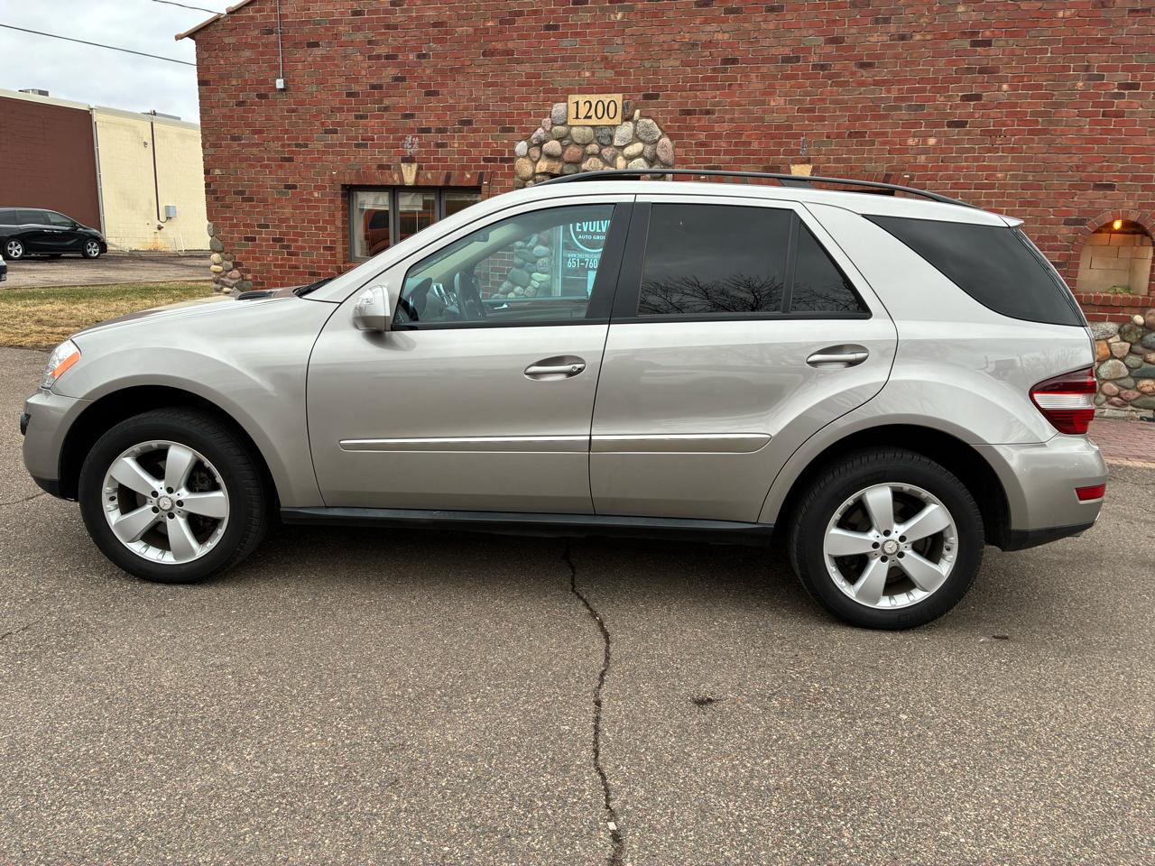 Mercedes-Benz M-Class ML350 4MATIC 2009