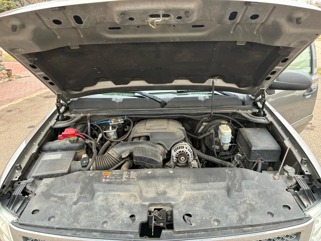 Chevrolet Silverado 1500 LT Crew Cab 4WD 2012