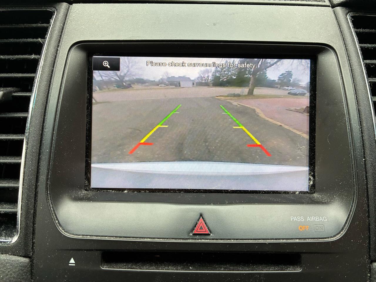 Ford Taurus Limited FWD 2014