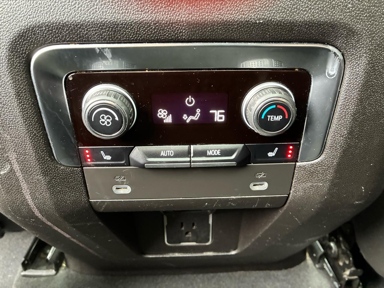 Chevrolet Tahoe Premier 4WD 2021