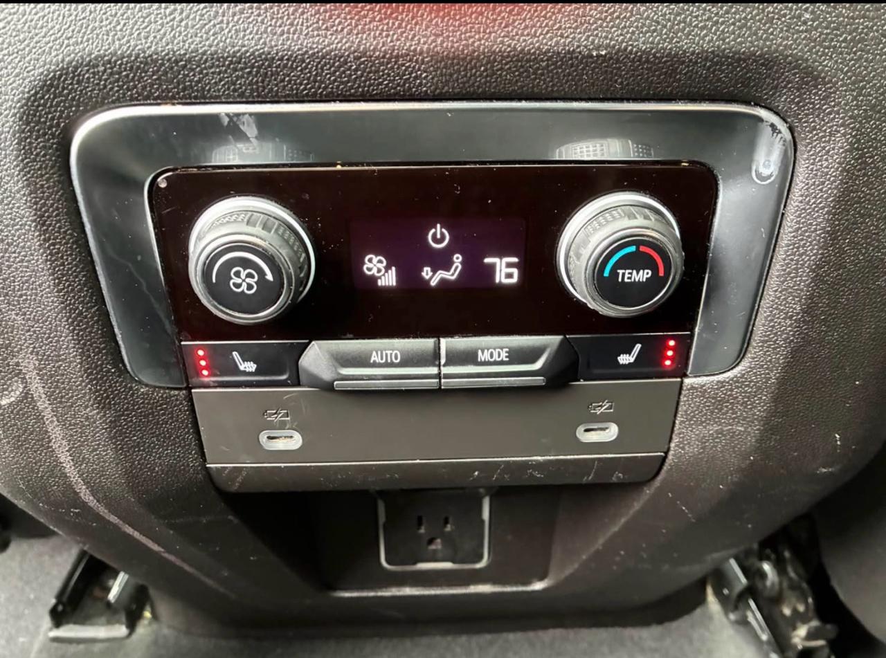 Chevrolet Tahoe Premier 4WD 2021