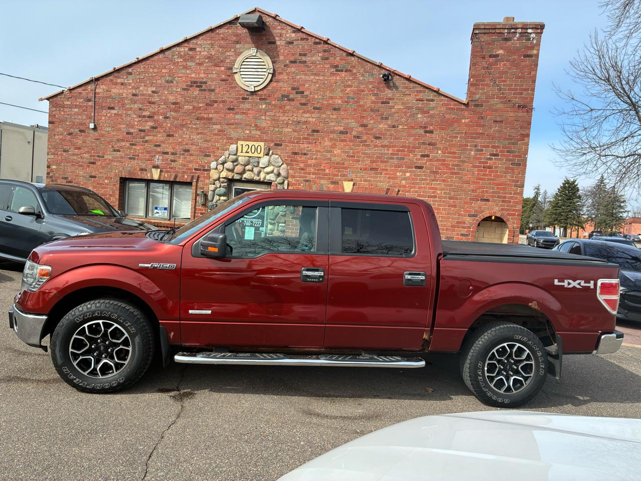 Ford F-150 XLT SuperCrew 5.5-ft. Bed 4WD 2014