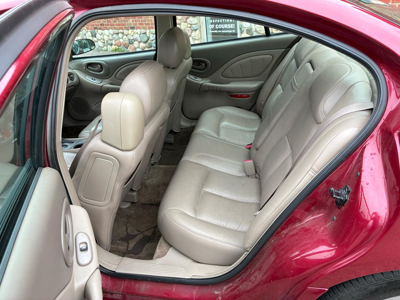 Pontiac Bonneville SLE 2003