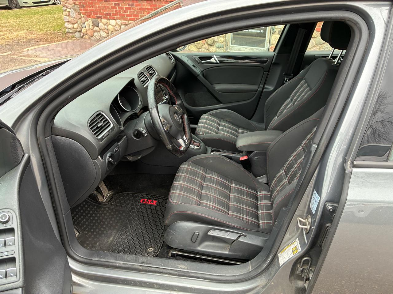 Volkswagen GTI 4-door 2013