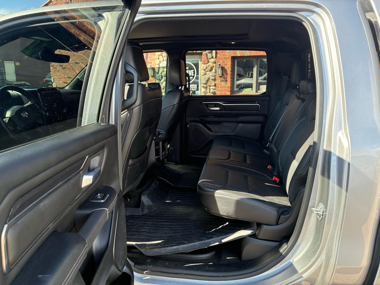 RAM 1500 Rebel Crew Cab SB 4WD 2020