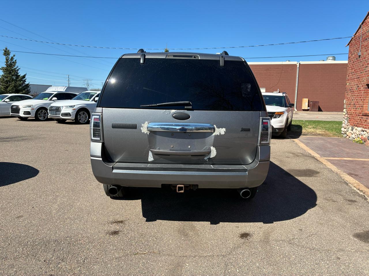 Ford Expedition EL Limited 4WD 2010