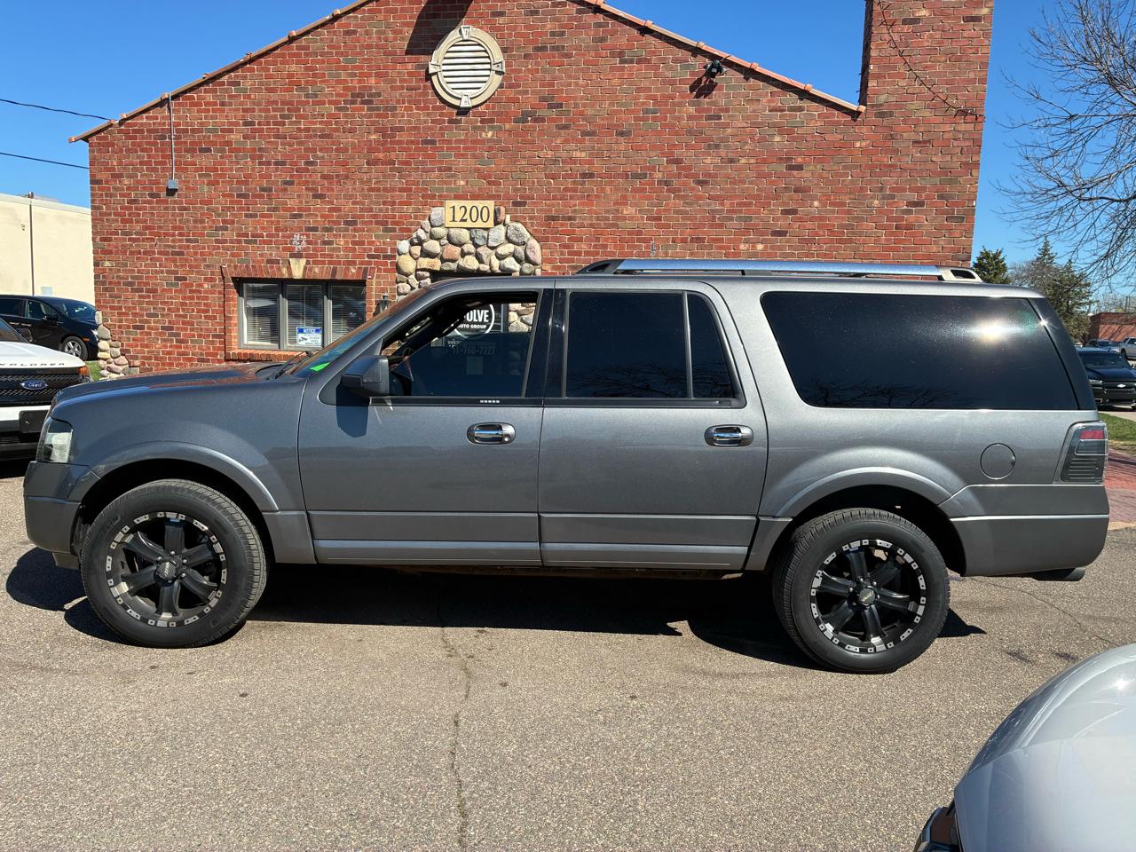 Ford Expedition EL Limited 4WD 2010