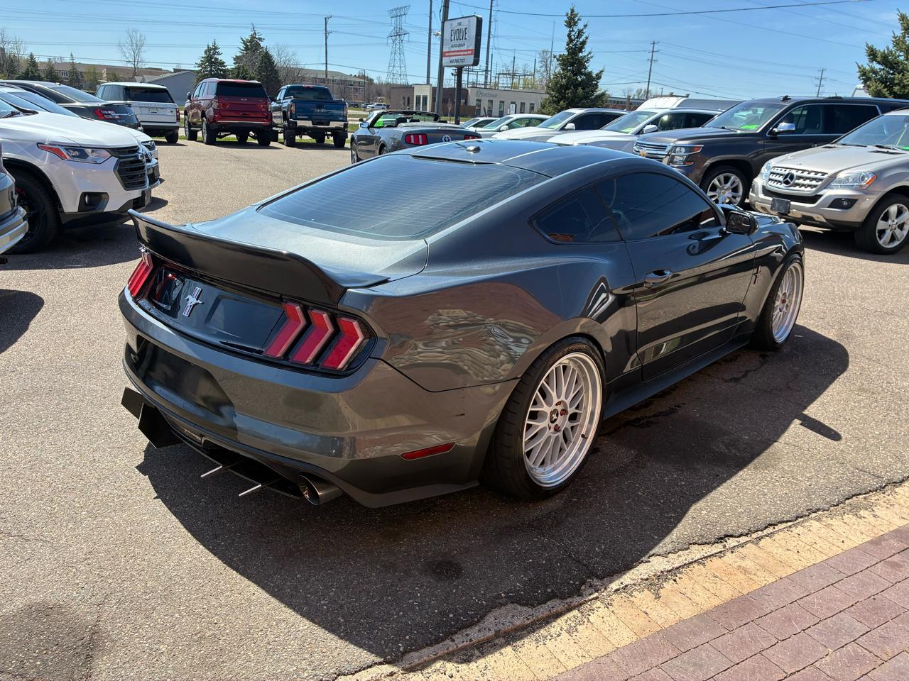 Ford Mustang EcoBoost Coupe 2017