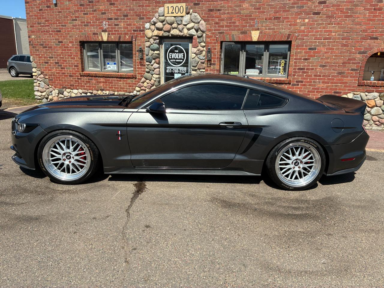 Ford Mustang EcoBoost Coupe 2017