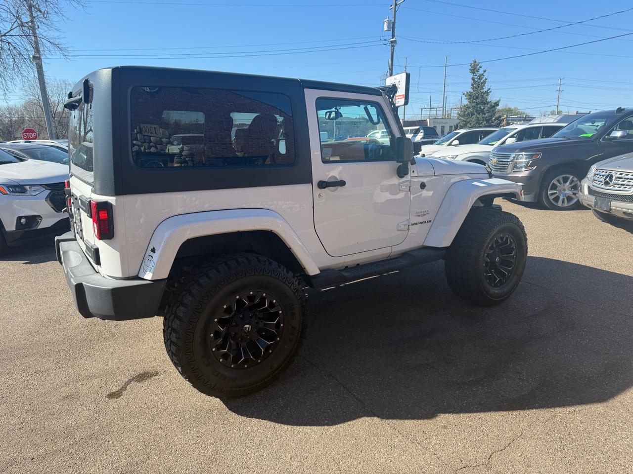 Jeep Wrangler Sahara 4WD 2013