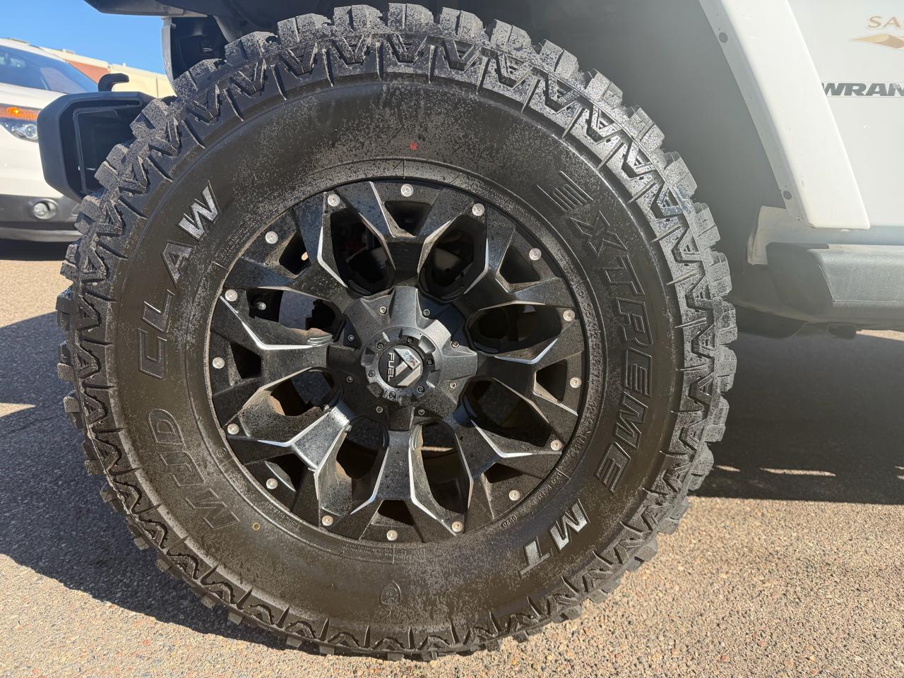 Jeep Wrangler Sahara 4WD 2013