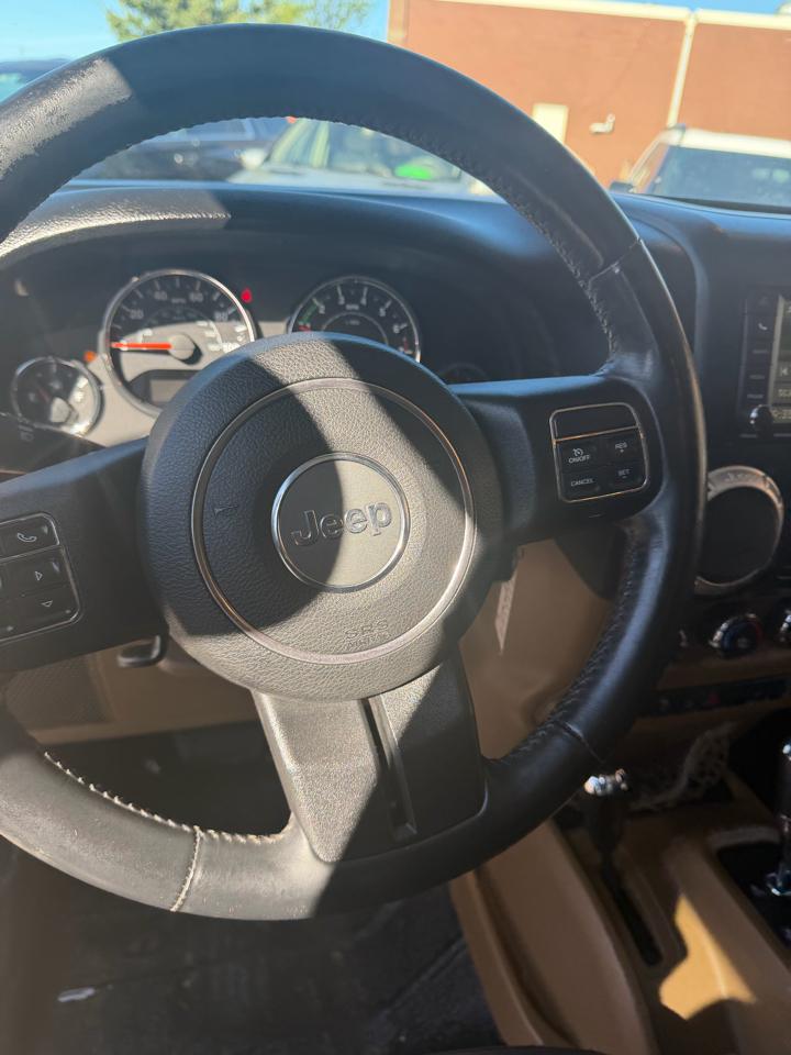 Jeep Wrangler Sahara 4WD 2013