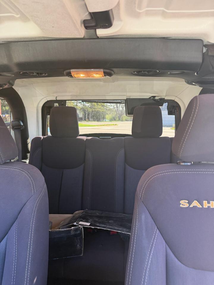 Jeep Wrangler Sahara 4WD 2013