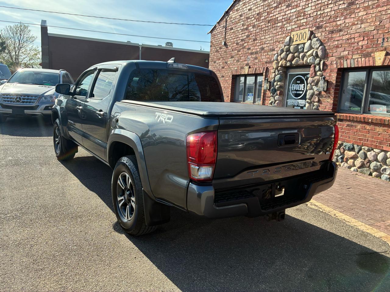 Toyota Tacoma TRD Sport Double Cab 4WD V6 2017